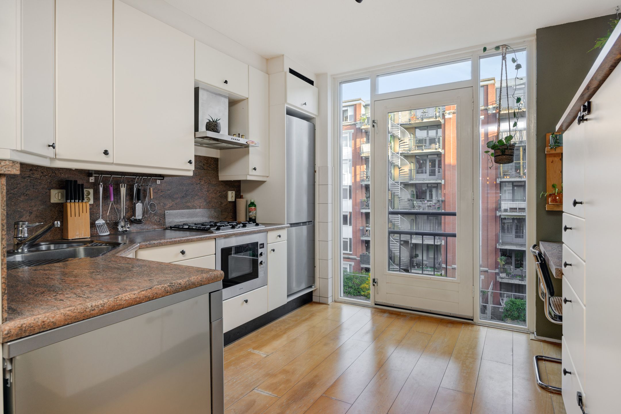 Foto 9 van Leeghwaterlaan 77