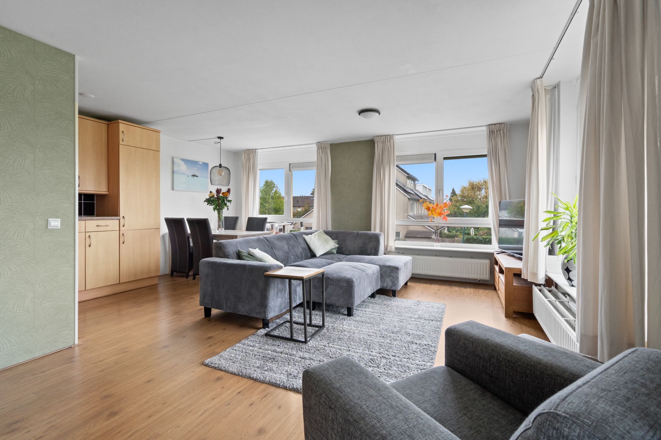 Photo 12 of Sleper 14