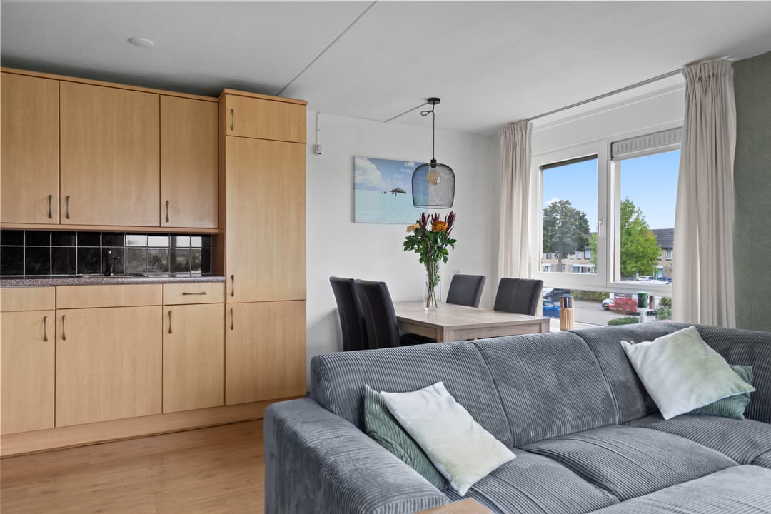 Photo 17 of Sleper 14