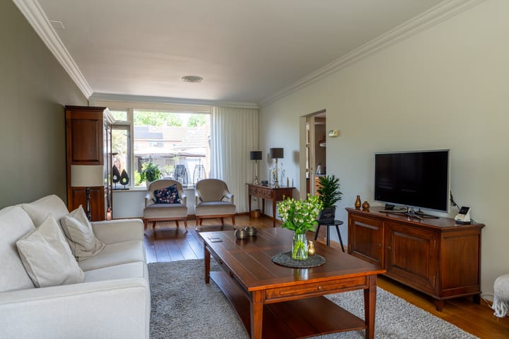 Photo 8 of Hoefstraat 6