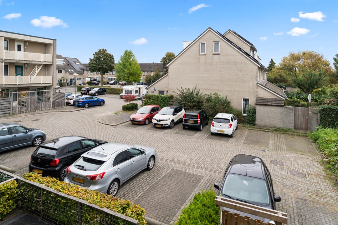 Photo 26 of Sleper 14