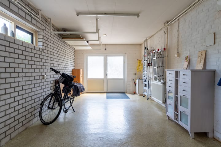 Photo 14 of Hoefstraat 6