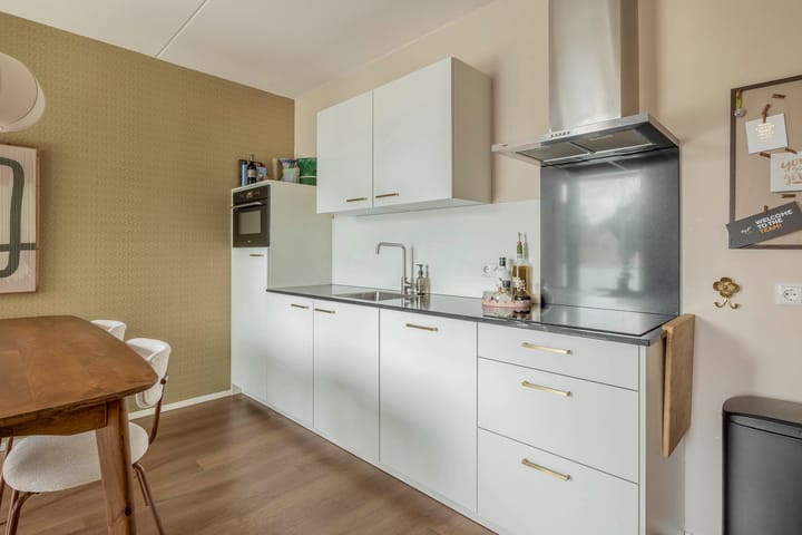 Photo 3 of Lagekerk 45