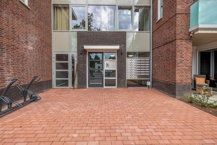 Photo 6 of Lagekerk 45