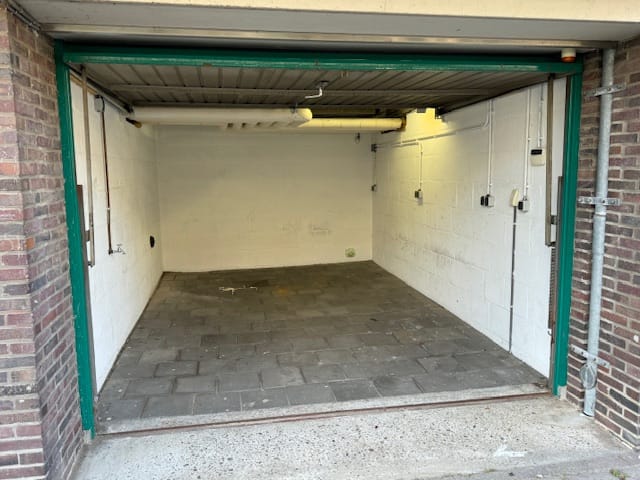 Foto 2 van Burgemeester Caan van Necklaan 378