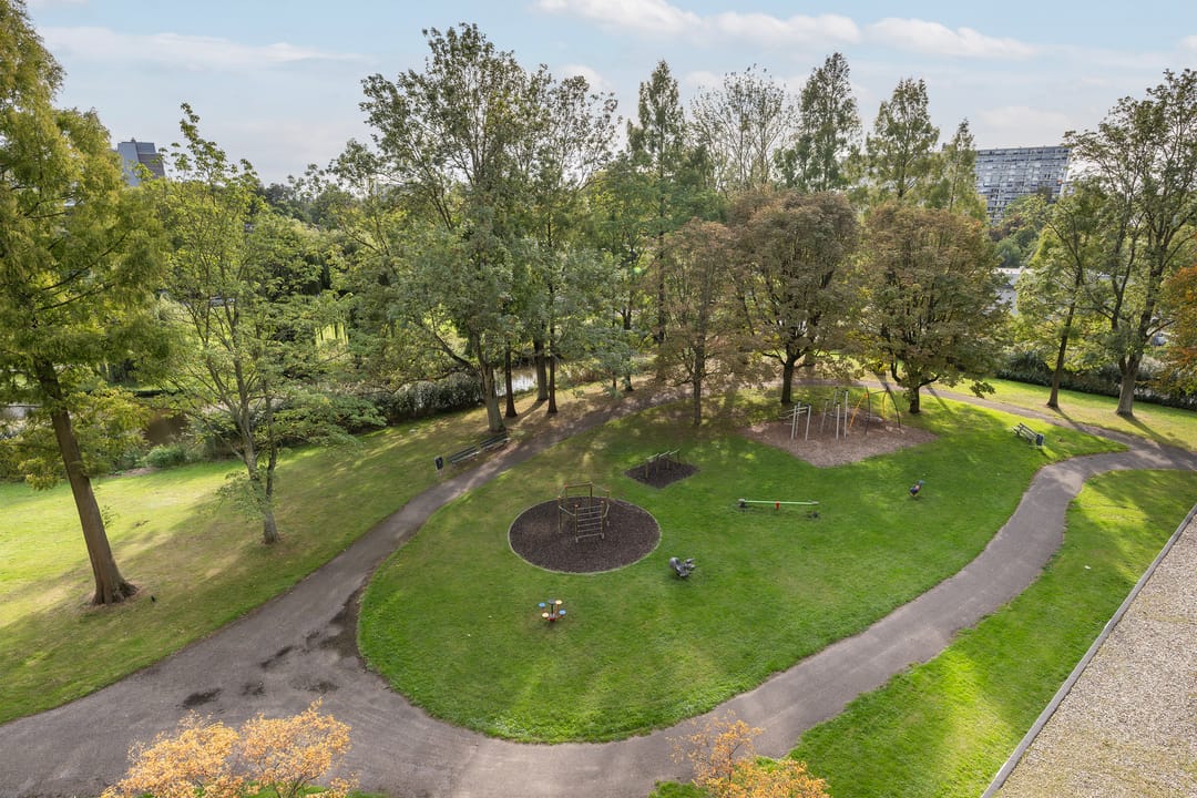 Foto 7 van Schubertplein 95