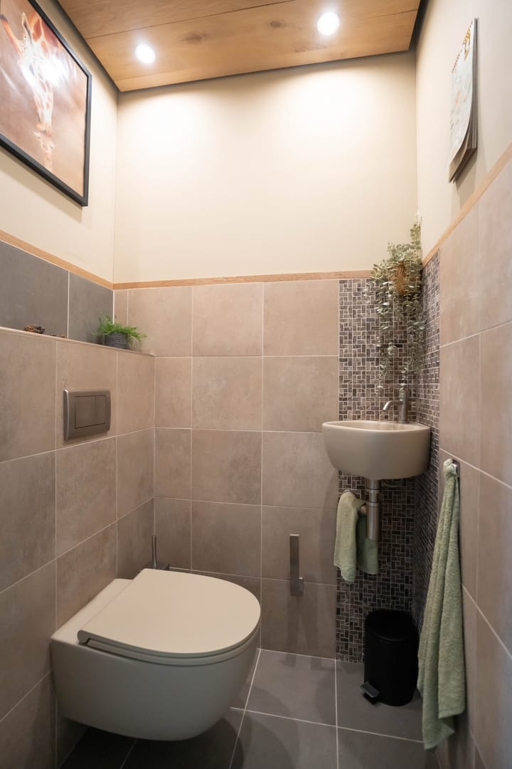 Photo 10 of Tulpenburgh 41-A