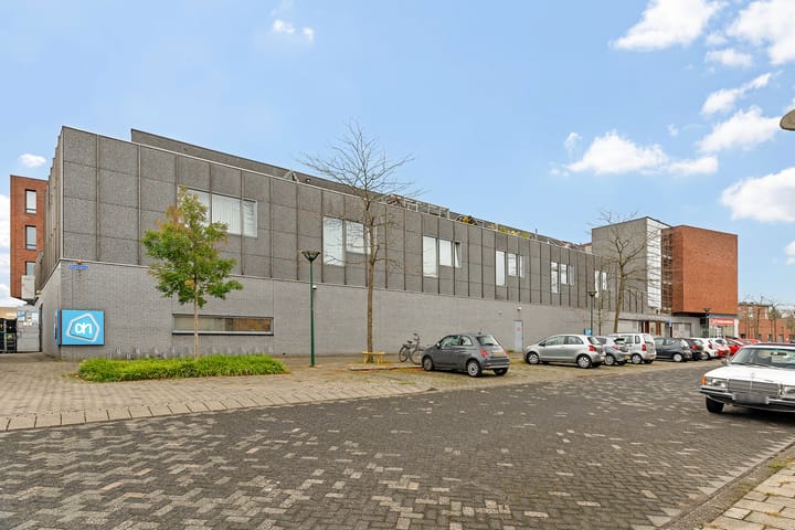 Photo 9 of Straatsburg 250