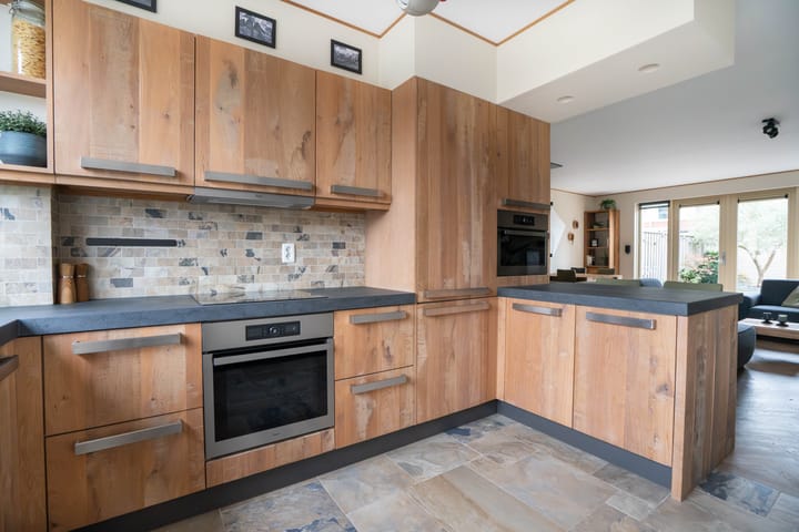 Photo 19 of Tulpenburgh 41-A