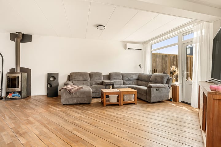 Foto 14 van Meerweidenlaan 9