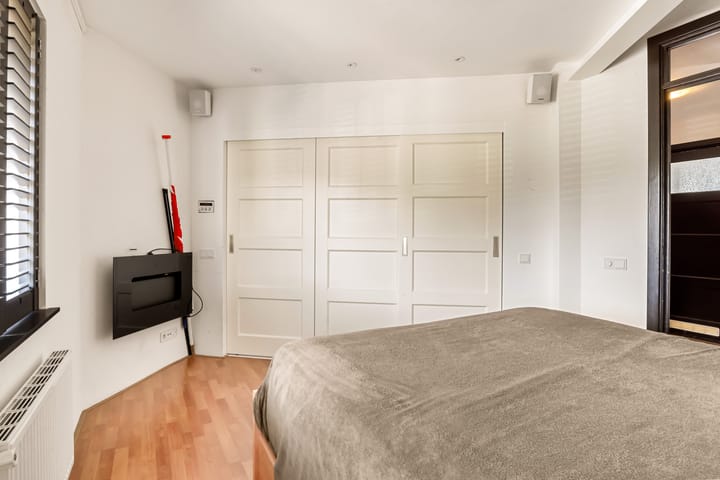 Foto 30 van Meerweidenlaan 9