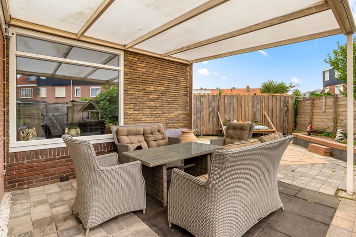 Foto 51 van Meerweidenlaan 9