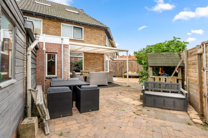 Foto 55 van Meerweidenlaan 9