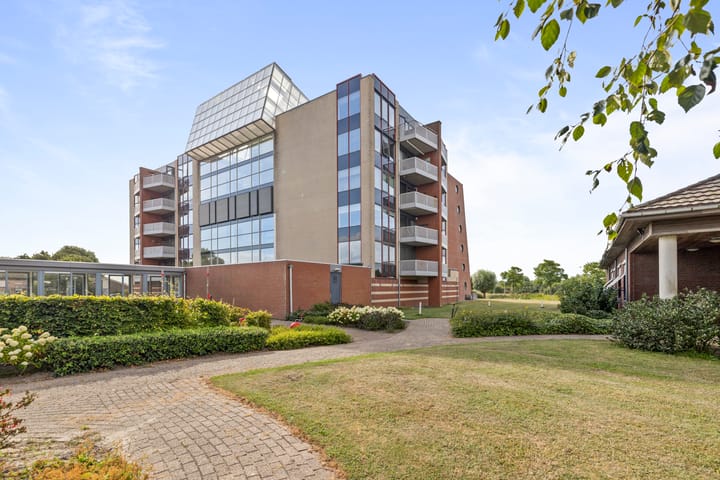 Photo 4 of Landbouwstraat 338