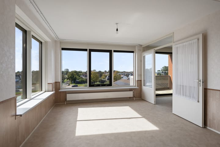 Photo 13 of Landbouwstraat 338