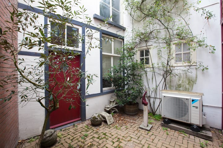 Photo 21 of Sellekamp 51