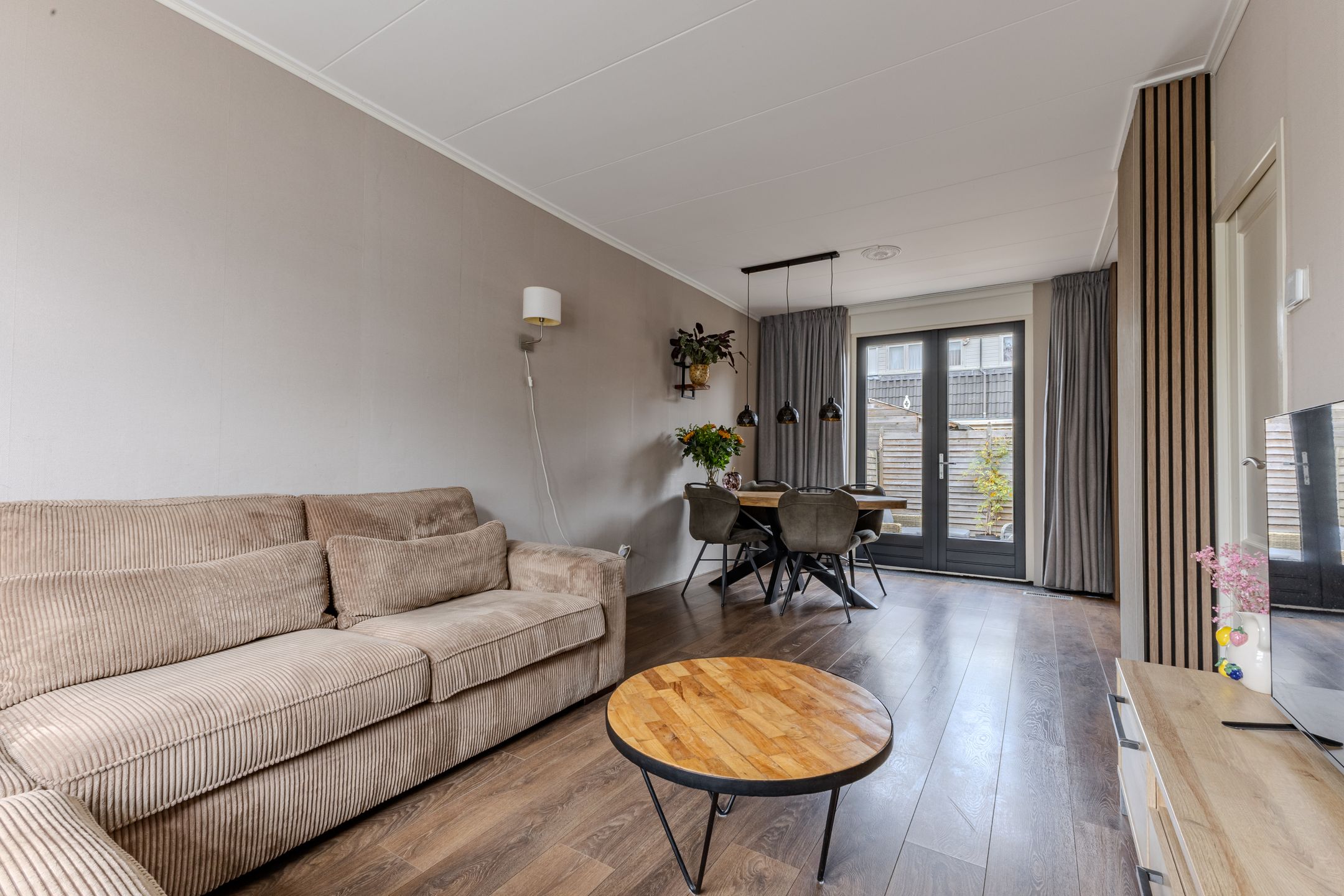 Foto 12 van Voltastraat 10