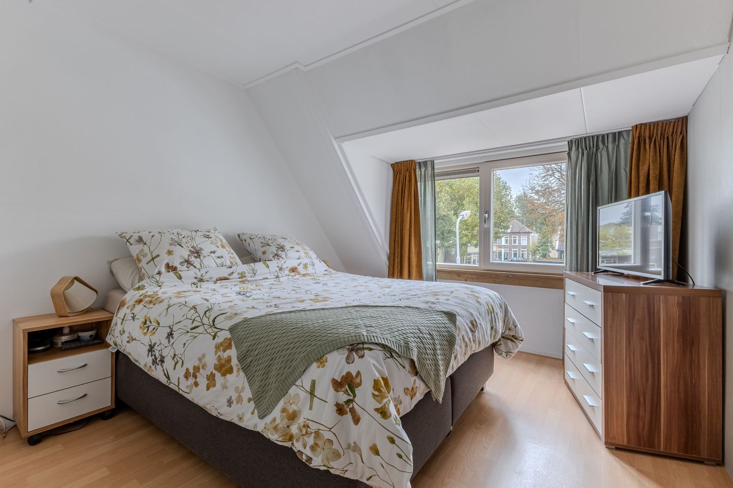 Foto 20 van Voltastraat 10