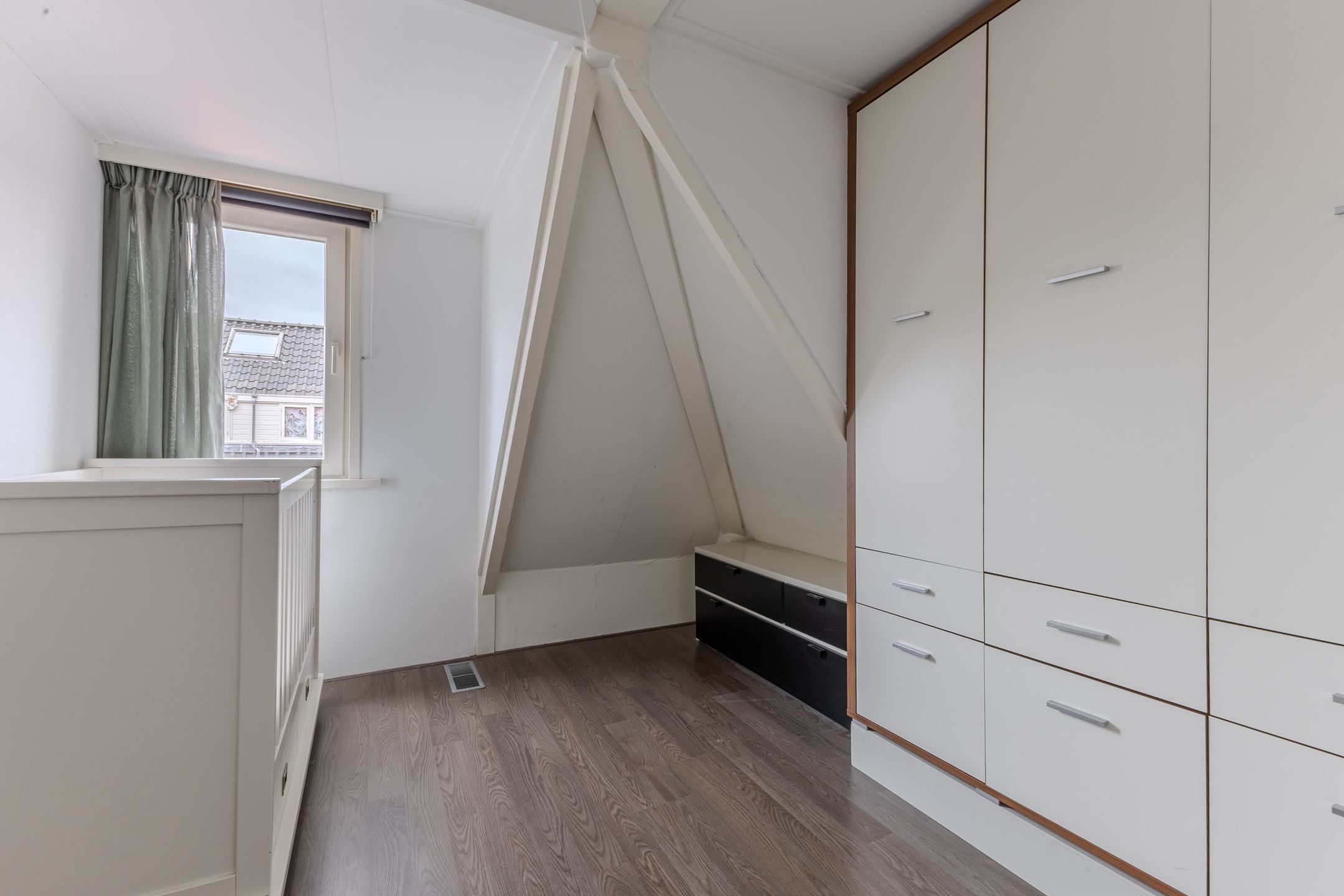 Foto 27 van Voltastraat 10