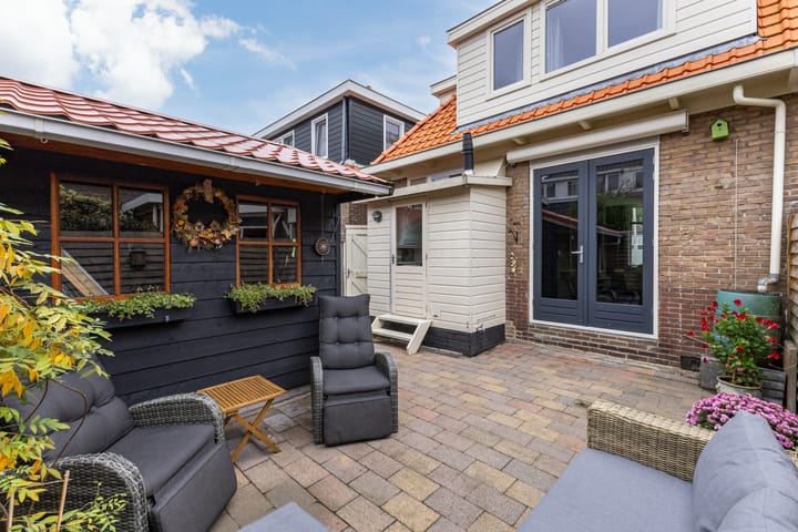 Foto 32 van Voltastraat 10