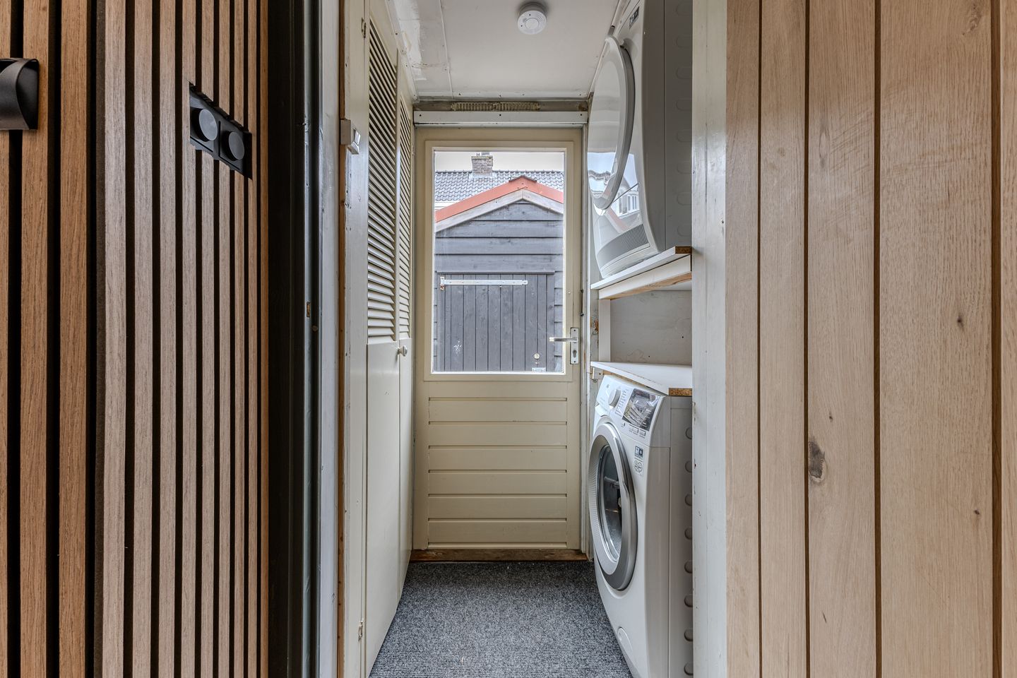 Foto 34 van Voltastraat 10