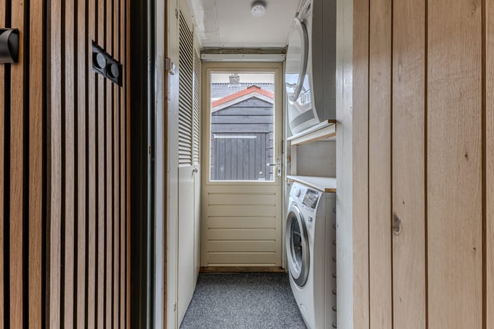 Foto 34 van Voltastraat 10