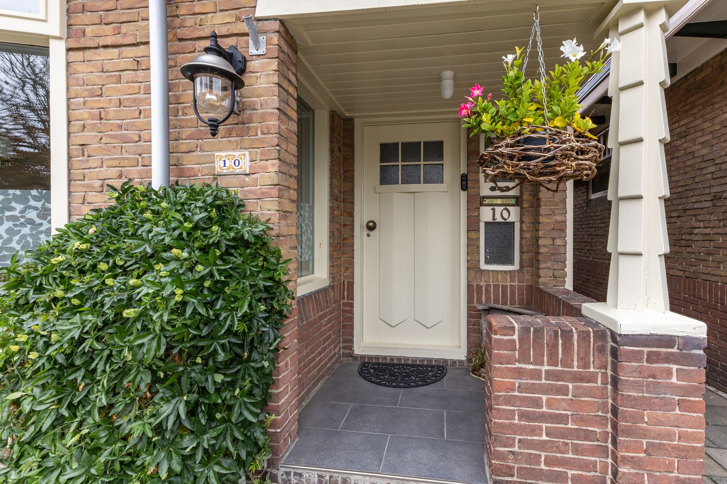 Foto 5 van Voltastraat 10