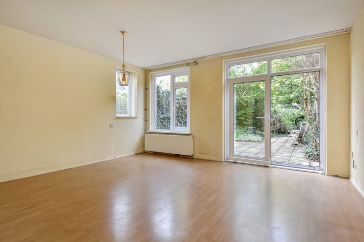 Foto 2 van Charlie Parkerstraat 35