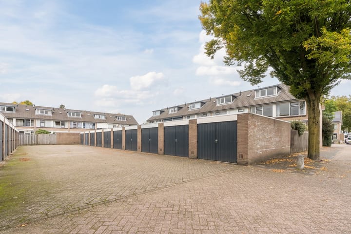 Foto 24 van Wagenaarstraat 88