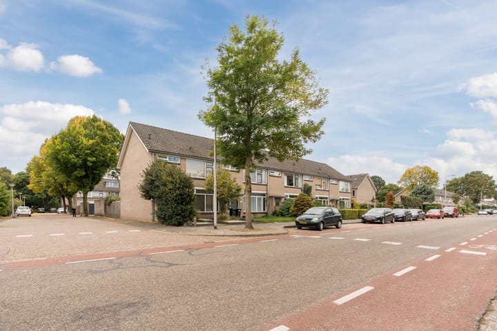 Foto 26 van Wagenaarstraat 88