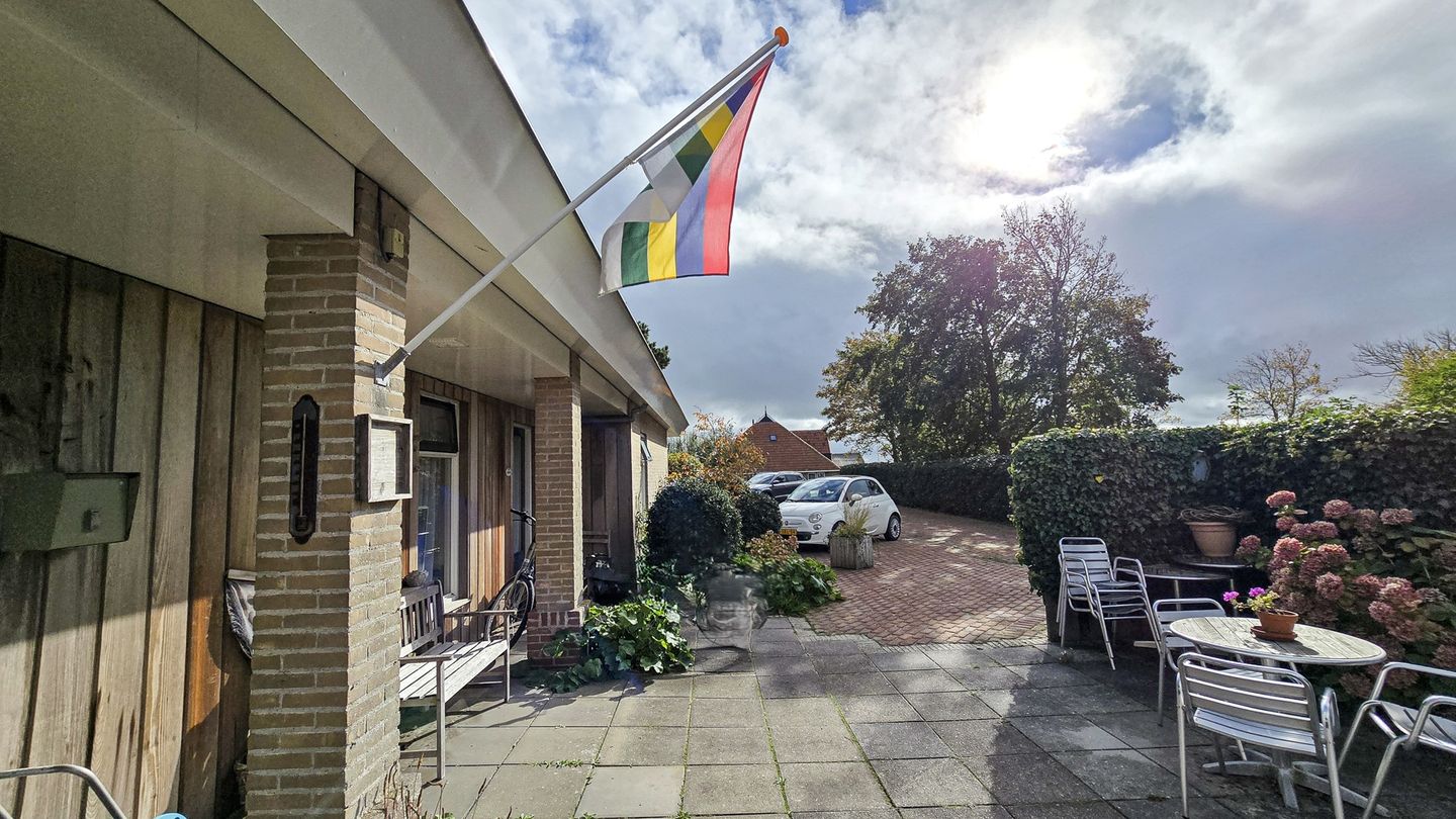 Photo 35 of Oosterend 61-A