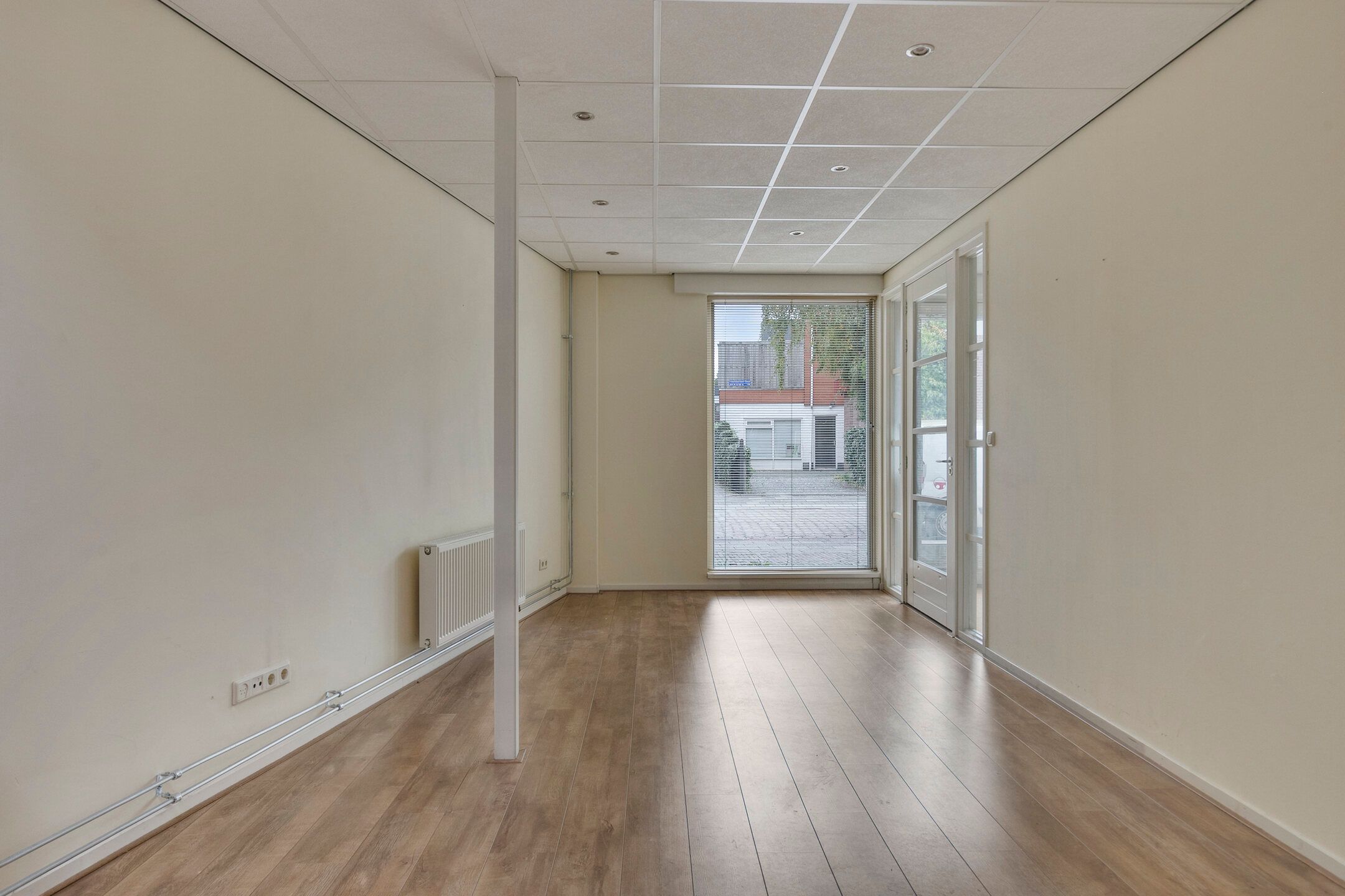 Foto 6 van Blomslaan 1