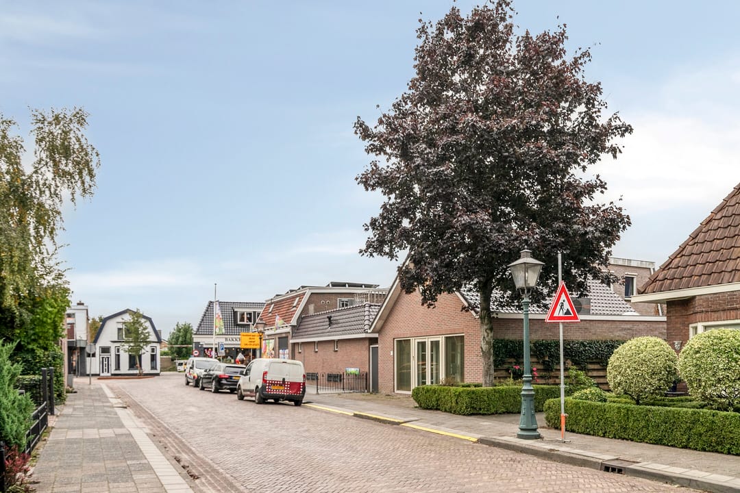 Foto 16 van Blomslaan 1