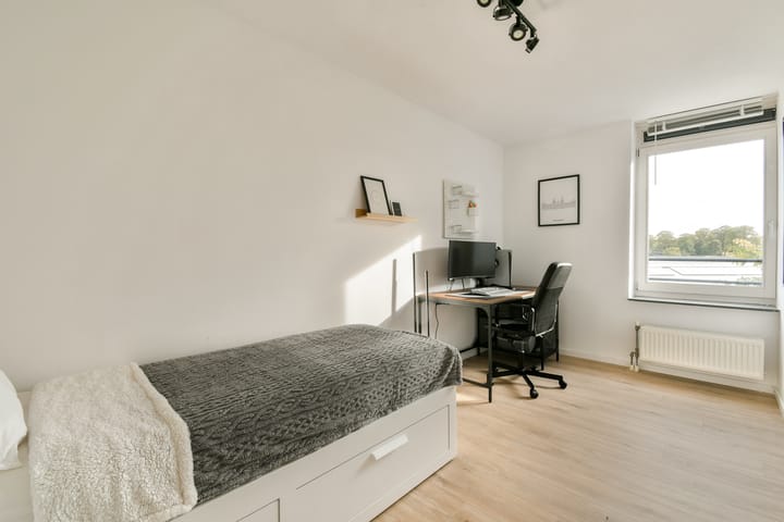 Foto 18 van H. Diesveldsingel 164