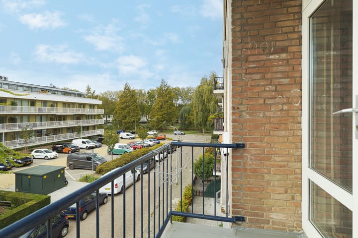 Foto 5 van Adriaen van Ostadestraat 4