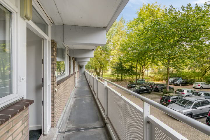 Foto 25 van Chopinplein 45