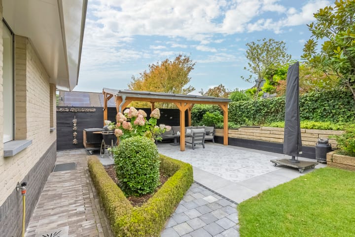 Photo 3 of Engelsdalstraat 19