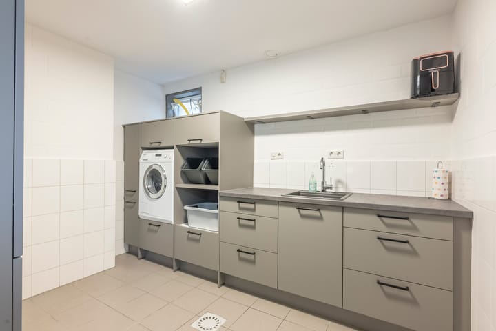 Photo 25 of Engelsdalstraat 19