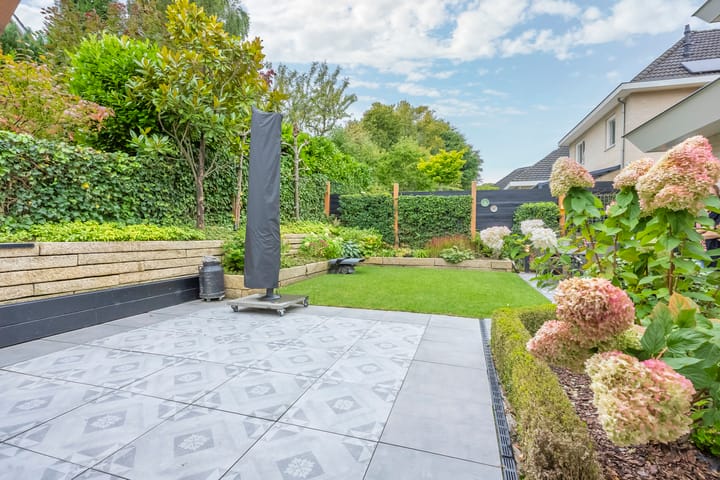 Photo 35 of Engelsdalstraat 19