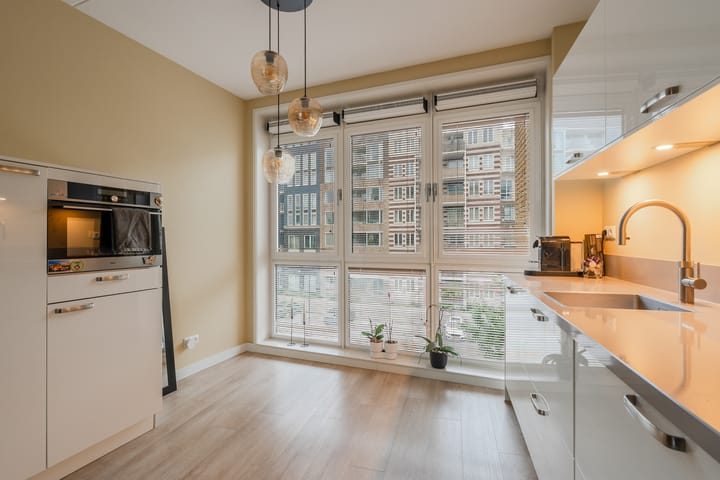 Foto 25 van Carel Willinkgracht 253