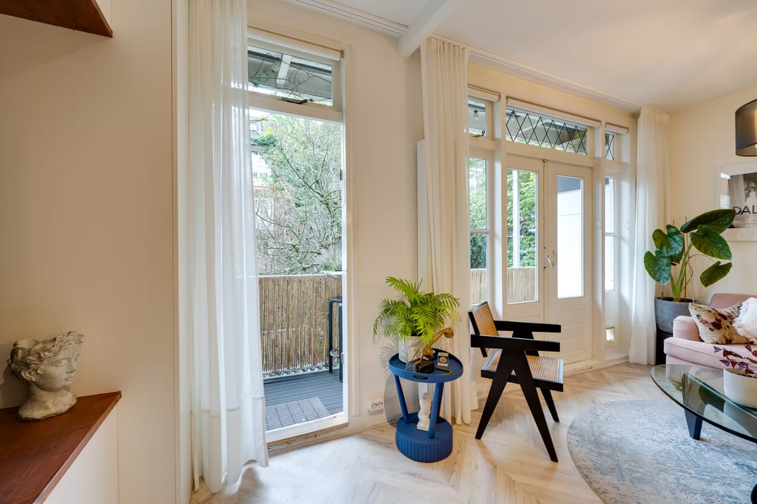 Photo 17 of Van Ostadestraat 394-1