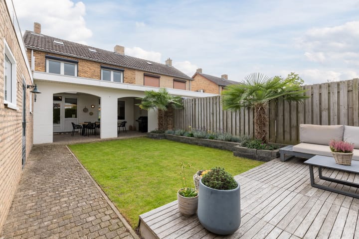 Foto 24 van Kastanjestraat 47