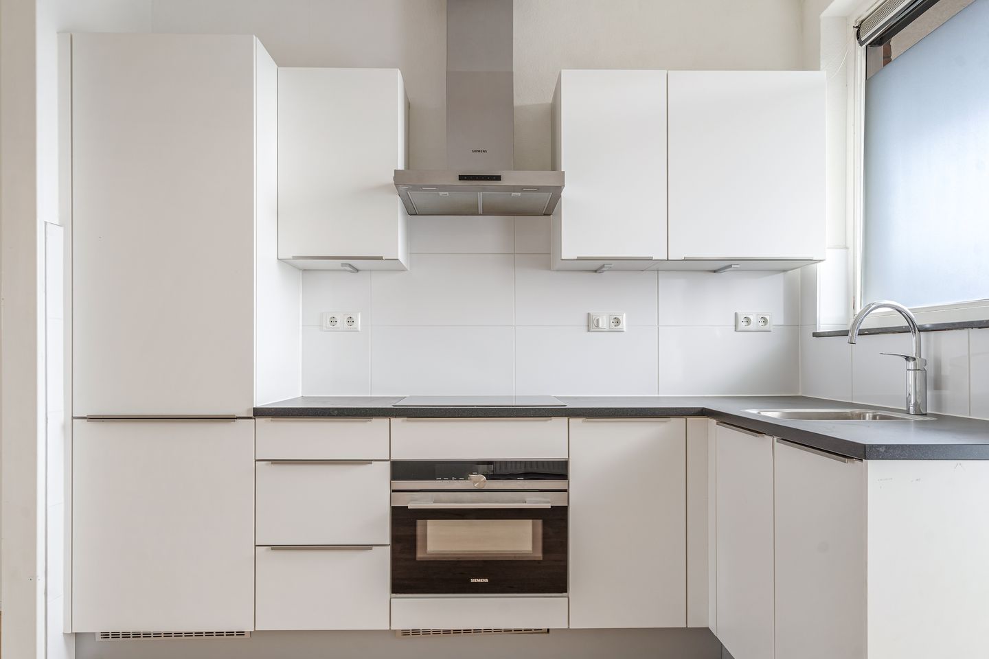 Foto 10 van Frontonstraat 75