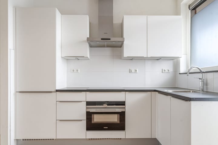 Foto 10 van Frontonstraat 75