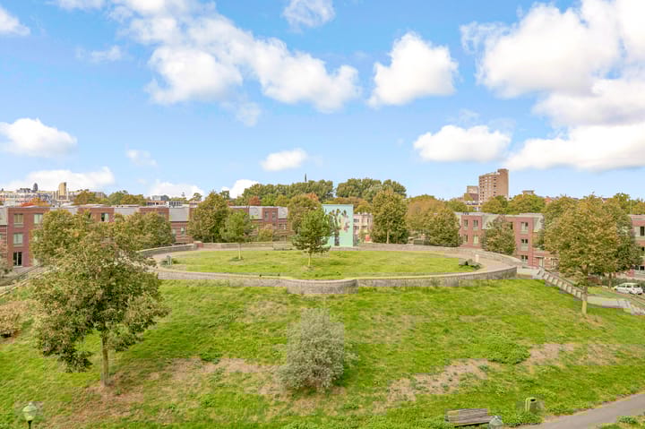 Foto 19 van Frontonstraat 75