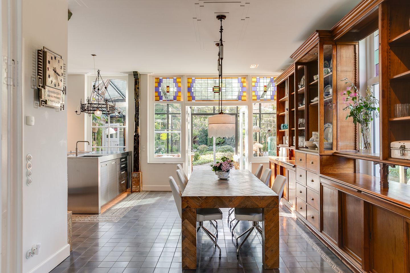 Photo 10 of Oude Prinsweg 19