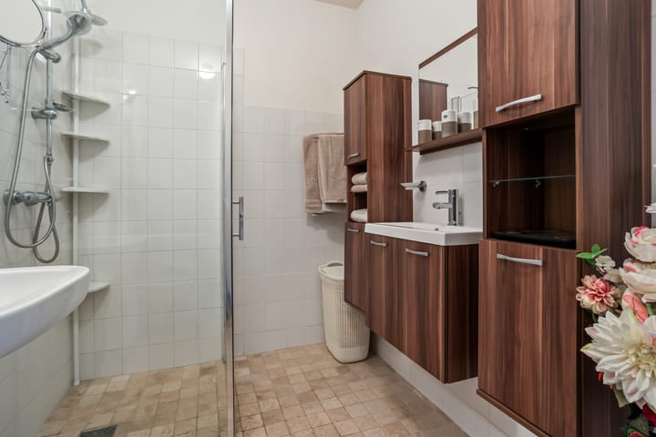 Photo 5 of Klaroenstraat 253