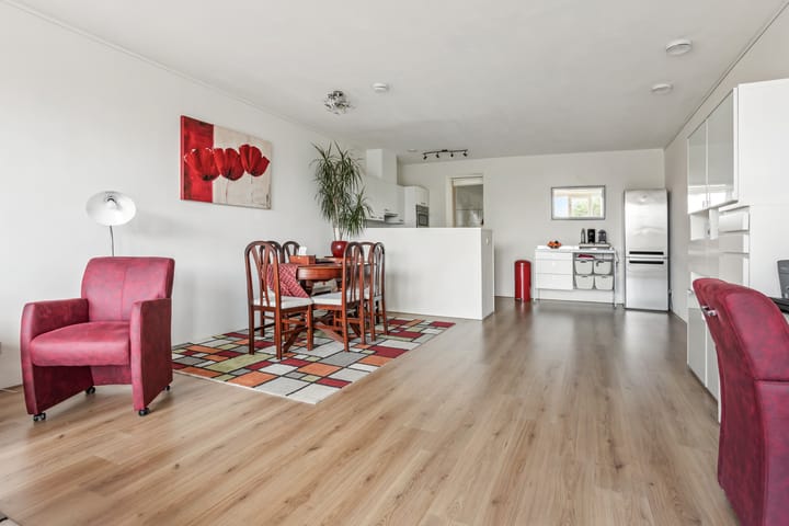 Photo 22 of Klaroenstraat 253