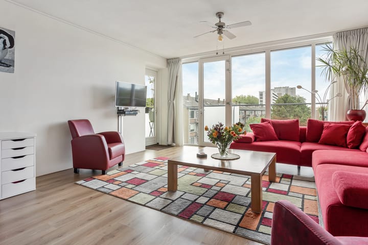 Photo 2 of Klaroenstraat 253