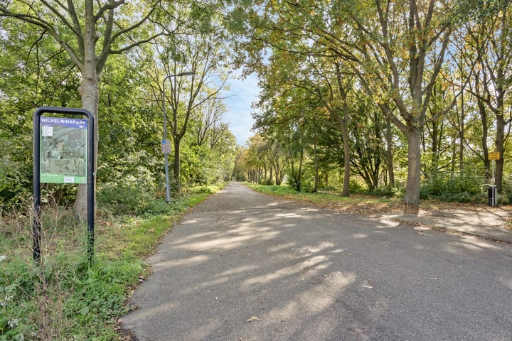 Photo 30 of Klaroenstraat 253